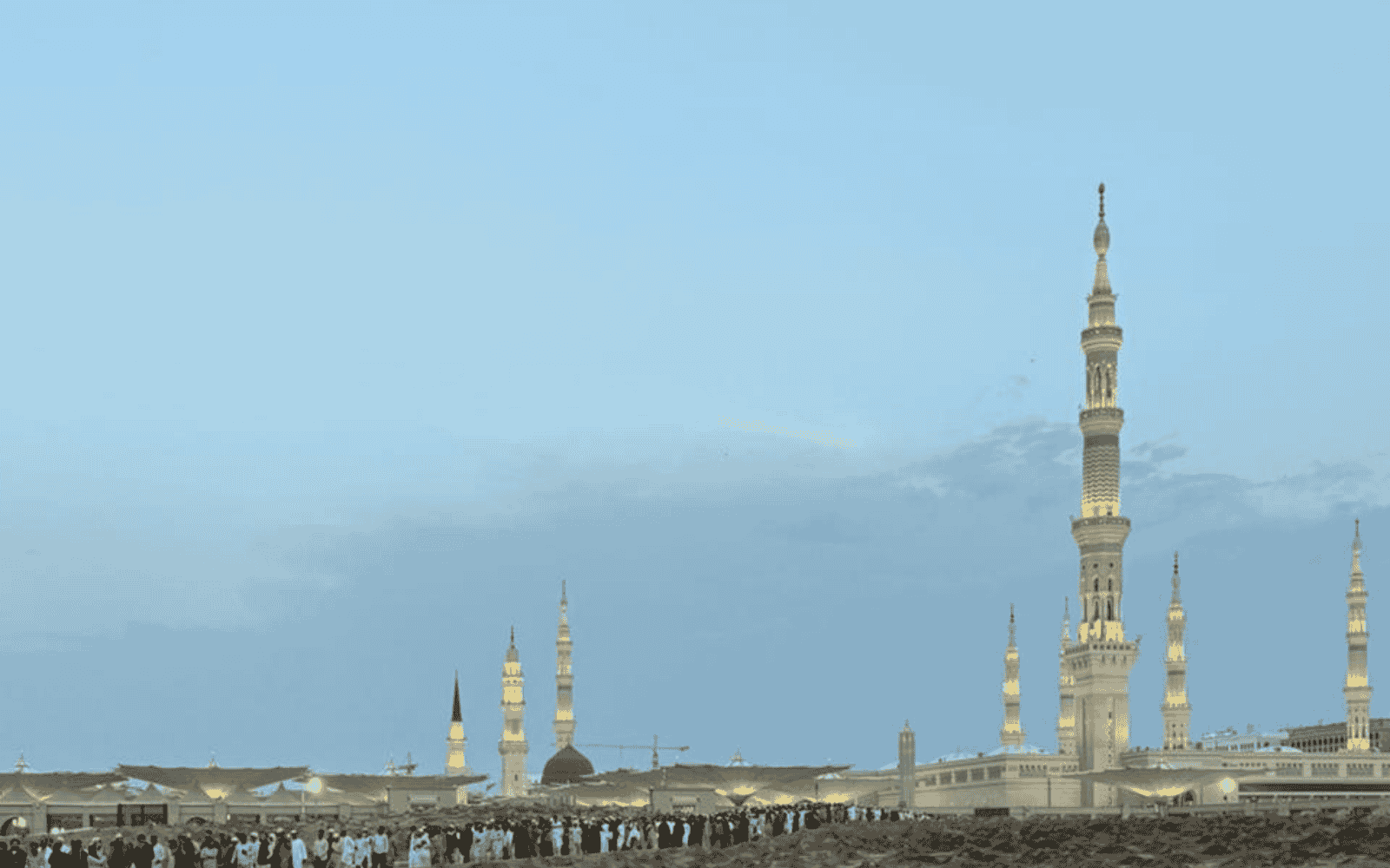 View Of Masjid Nabawi from Jannat Ul Baqii